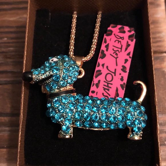 Jewelry - Rhinestone Dachshund Pendant Necklace